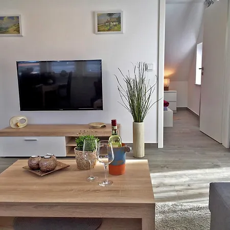 Le Papillon Lejlighed Kröslin